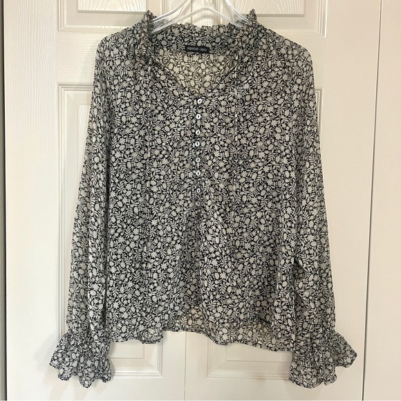 NWOT Robertson + Rodeo Black/Beige Floral Blouse - Picture 1 of 13